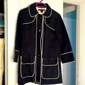 Marc by Marc Jacob’s white trimmed A-line coat size Small